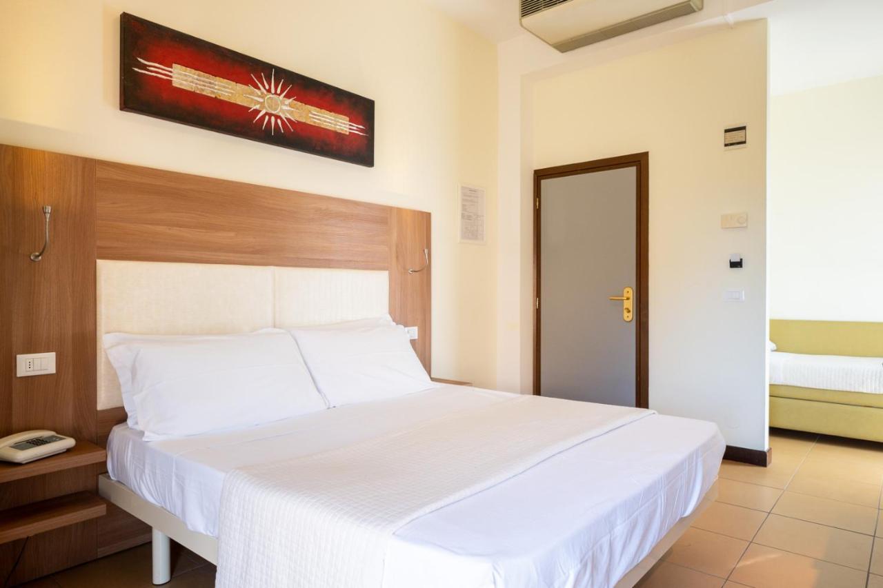 Hotel City Rimini Exterior foto